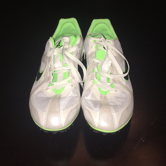 Brand New Nike Cleats - Picture 2 of 5